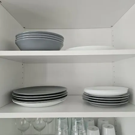 Modern One-bedroom With Glazed Sun Balcony, 350m Metro * Helsinki