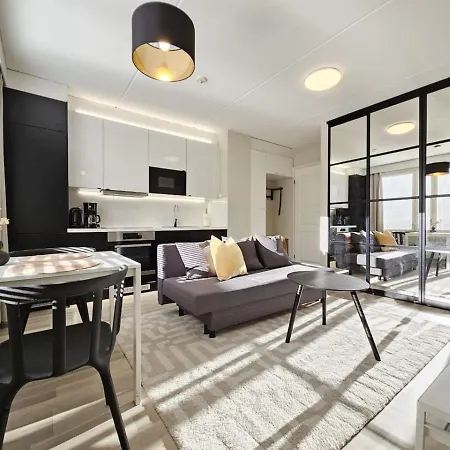 Apartment Modern One-bedroom With Glazed Sun Balcony, 350m Metro Helsinki