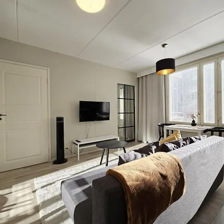 Modern One-bedroom With Glazed Sun Balcony, 350m Metro Apartment Helsinki