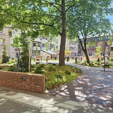 Modern One-bedroom With Glazed Sun Balcony, 350m Metro Apartment Helsinki